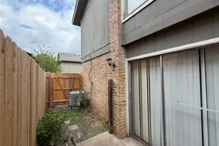 1210 Southport Dr, Austin, TX 78704 - Photo 13
