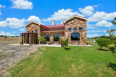 2103 County Road 320, Granger, TX 76530 - Photo 3