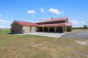 2103 Co Rd 320, Granger, TX 76530 - Photo 33