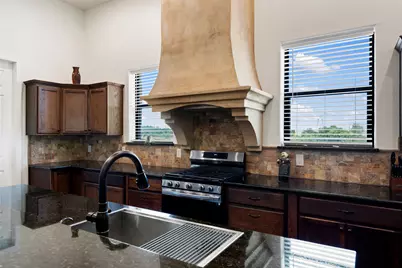 2103 County Road 320, Granger, TX 76530 - Photo 15