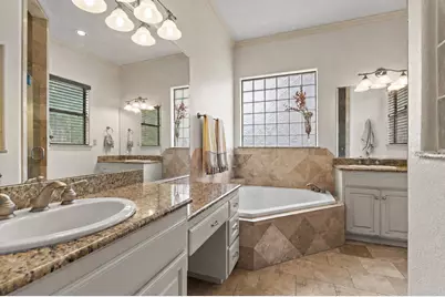 5138 Mansfield View Court, Austin, TX 78732 - Photo 23