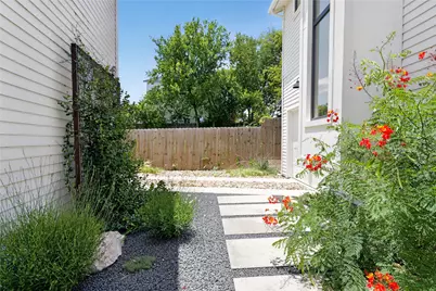 1816 Adina Street #2, Austin, TX 78721 - Photo 25