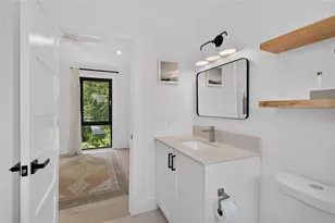 1816 Adina St, Austin, TX 78721 - Photo 15