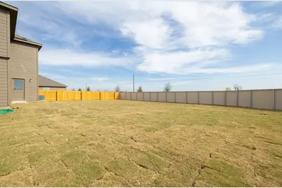 14301 Prairie Sod Lane, Elgin, TX 78621 - Photo 17