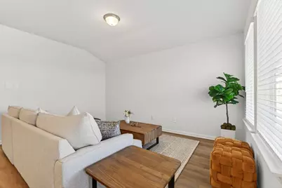 120 Honey Bee Road, Jarrell, TX 76537 - Photo 3