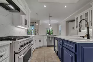 140 Oak Plaza Dr, Georgetown, TX 78628 - Photo 9
