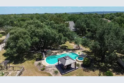 140 Oak Plaza Drive, Georgetown, TX 78628 - Photo 3