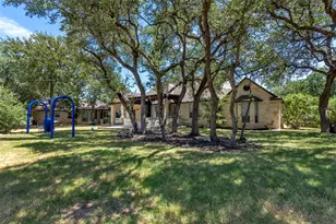 140 Oak Plaza Dr, Georgetown, TX 78628 - Photo 17