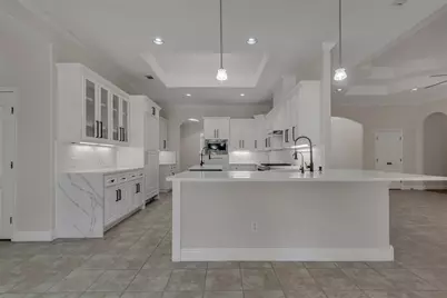 140 Oak Plaza Drive, Georgetown, TX 78628 - Photo 9