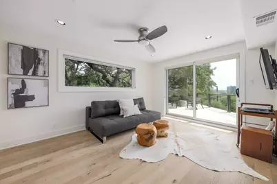 1010 Hillside Avenue, Austin, TX 78704 - Photo 15