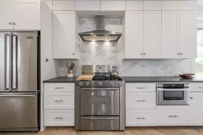 1010 Hillside Avenue, Austin, TX 78704 - Photo 7