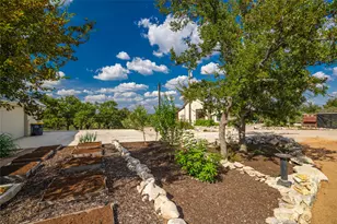2840 N Grape Creek Rd, Fredericksburg, TX 78624 - Photo 21