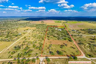 2840 N Grape Creek Rd, Fredericksburg, TX 78624 - Photo 35