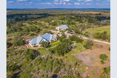 2840 N Grape Creek Road, Fredericksburg, TX 78624 - Photo 37