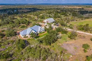 2840 N Grape Creek Rd, Fredericksburg, TX 78624 - Photo 37