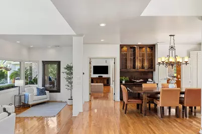 5 Championship Drive, The Hills, TX 78738 - Photo 11