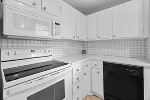 2104 Cullen Ave, Austin, TX 78757 - Photo 3