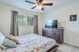 730 E Mather Street, New Braunfels, TX 78130 - Photo 13