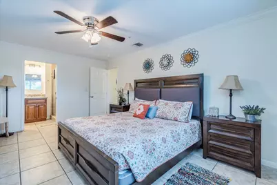 730 E Mather Street #L 303, New Braunfels, TX 78130 - Photo 9