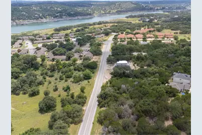 21000 Highland Lake Drive, Lago Vista, TX 78645 - Photo 9