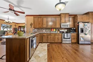 4909 Lookout Ridge Dr, Marble Falls, TX 78654 - Photo 7