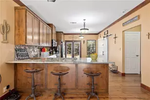 4909 Lookout Ridge Dr, Marble Falls, TX 78654 - Photo 9