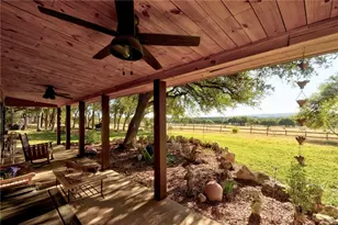 4909 Lookout Ridge Dr, Marble Falls, TX 78654 - Photo 3
