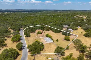 2852 Cedar Hollow Rd, Georgetown, TX 78628 - Photo 35