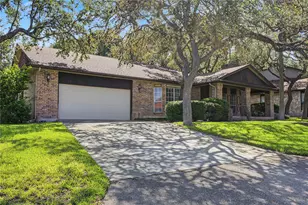 9223 Warriors Creek Dr, San Antonio, TX 78230 - Photo 3