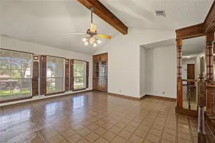 9223 Warriors Creek Dr, San Antonio, TX 78230 - Photo 7