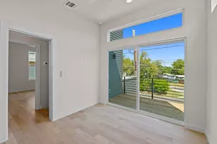 1169 Bedford St, Austin, TX 78702 - Photo 11