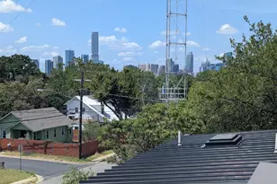2204 E 13th St, Austin, TX 78702 - Photo 33
