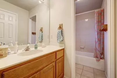 505 E 38th Street, Austin, TX 78705 - Photo 5