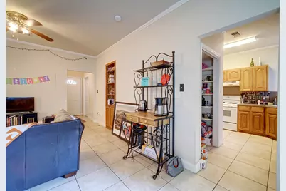 505 E 38th Street, Austin, TX 78705 - Photo 23