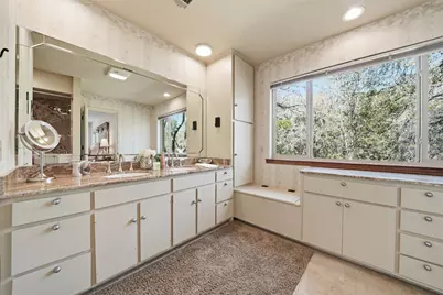 1041 Hidden Hills Hills, Dripping Springs, TX 78620 - Photo 17