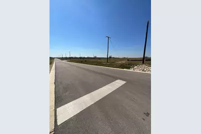 109 Sonoma Drive, Elgin, TX 78621 - Photo 9