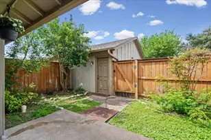 1617 W Braker Ln, Austin, TX 78758 - Photo 21