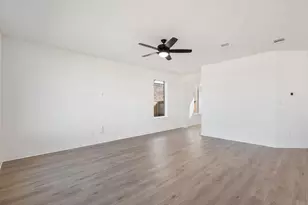 116 High Vly Dr, Liberty Hill, TX 78642 - Photo 9