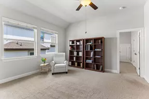 642 Jacksdaw Dr, Austin, TX 78737 - Photo 19