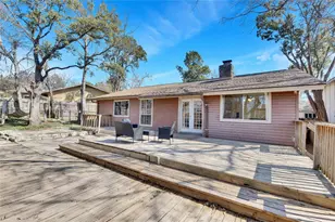 1002 Bodark Ln, Austin, TX 78745 - Photo 31