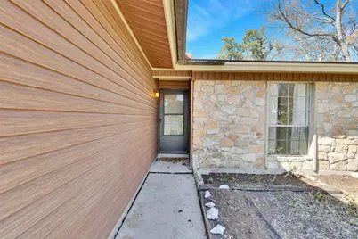 1002 Bodark Lane, Austin, TX 78745 - Photo 3