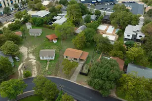4906 Lynndale Dr, Austin, TX 78756 - Photo 15