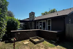 407 Hillside Dr, Round Rock, TX 78681 - Photo 23