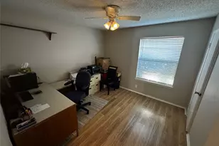 407 Hillside Dr, Round Rock, TX 78681 - Photo 19