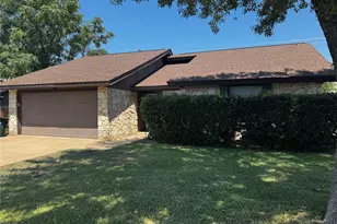 407 Hillside Dr, Round Rock, TX 78681 - Photo 1