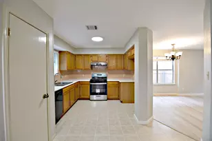 13329 Black Canyon Dr, Austin, TX 78729 - Photo 5