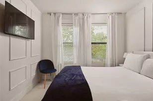 2002 E 13th St, Austin, TX 78702 - Photo 25