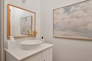 2002 E 13th St, Austin, TX 78702 - Photo 15