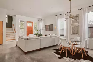 2002 E 13th St, Austin, TX 78702 - Photo 11