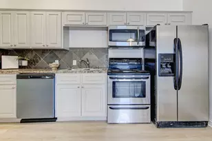 2106 Cullen Ave, Austin, TX 78757 - Photo 13